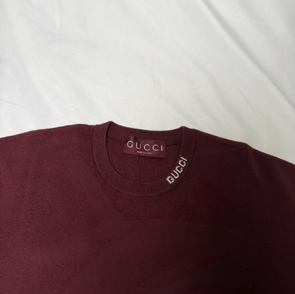 Gucci Silk Cotton T Shirt With Gucci Intarsia In Bordeaux - Picture 2 of 4